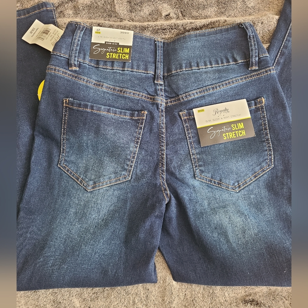 Royalty Jeans - Picture 3 of 5